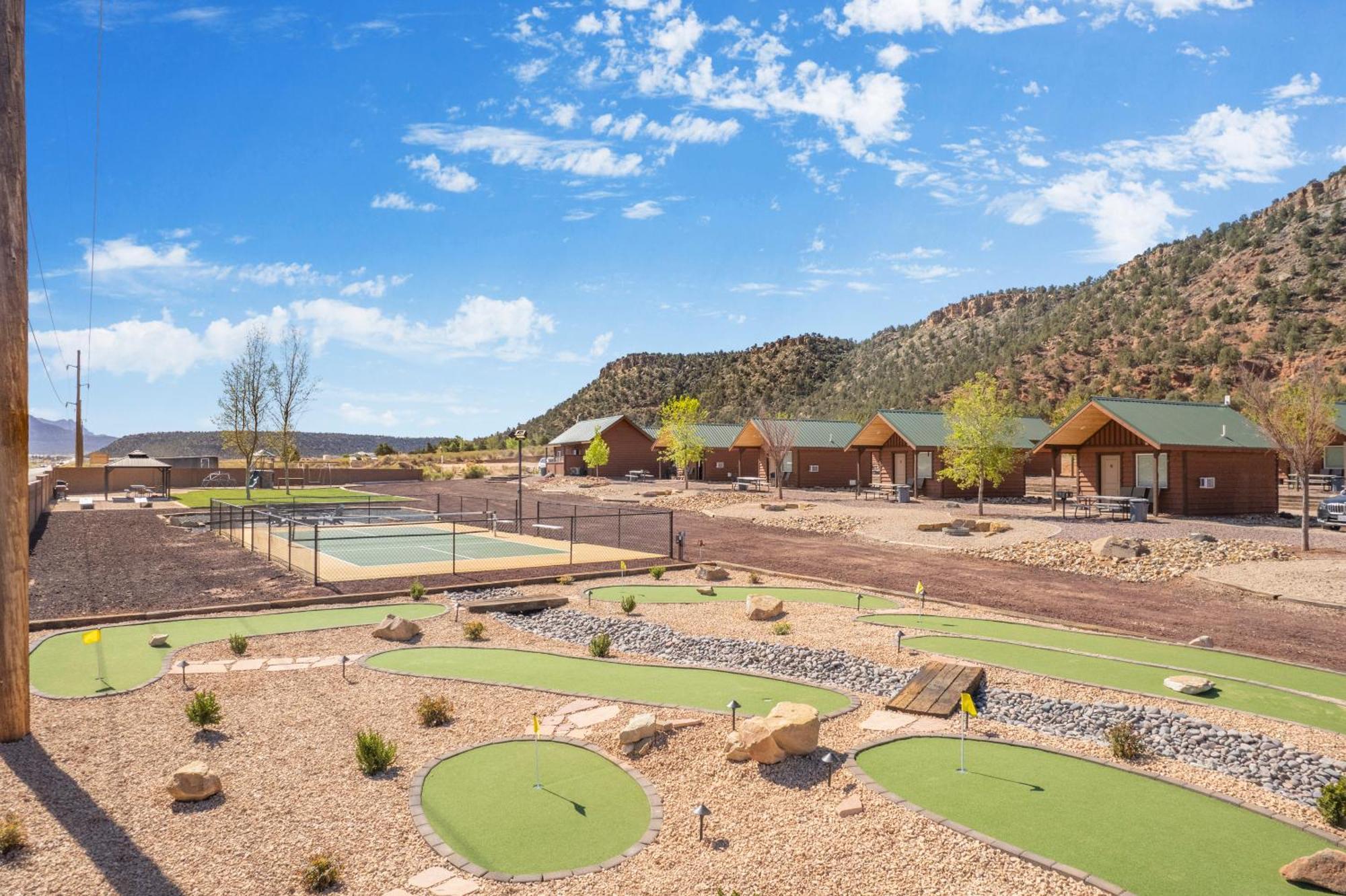 Gooseberry Lodges Zion National Park Area Apple Valley المظهر الخارجي الصورة